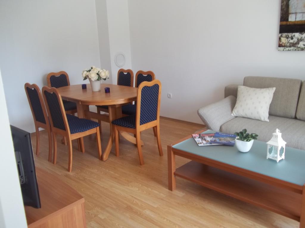 אופטיה Apartments Ljubas חדר תמונה
