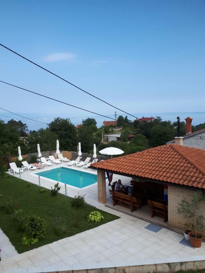 אופטיה Apartments Ljubas מראה חיצוני תמונה